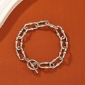 Bracelet à grosse chaîne argentée avec perles décoratives et fermoir à bascule minimaliste - Or Blanc
