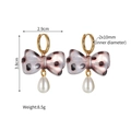 Detail view of leopard print bow earrings with drop pearls and dimensions in cm - Purple-Grey Leopard Bowknot Pearl Style (M-E1263-B)