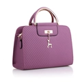 Bolso de cuero violeta oscuro con asa de metal oro rosa y colgante en forma de ciervo - Púrpura profundo