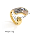 Vista detallada de dimensiones del anillo con 1,8cm de diámetro y 2,1cm de ancho - Estilo A Multicolor