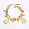 Pulsera dorada de doble capa con cadena de clip, monedas de retrato y cuentas - Dorado