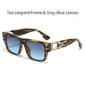 Lunettes de soleil tendance léopard marron avec verres dégradés bleu grisâtre - Standard / Standard (incluant facture TVA 13 %) Monture léopard thé avec verres gris-bleu