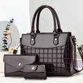 3-teiliges burgunderrotes Lackleder-Handtaschenset mit Shopper und Gitterprägung - Kaffeebraun