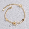 Minimalistisches 14K vergoldetes Doppelarmband mit Herzanhänger und weißer Muschel - Herz Perlmutt Stil (M-B946)