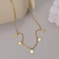 Collana in acciaio inossidabile placcato oro 14K con cinque ciondoli a margherita - Stile Cinque Piccoli Fiori