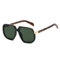 Oversized PC metal sunglasses with black frames and tortoise temples for women - Black Frame Green Lens Leopard Temples