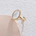 Anillo ajustable dorado con nácar ovalado y borde trenzado de estilo vintage retro - Oro de 14K-Incrustación Blanca / Abierto Ajustable