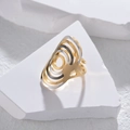 Dreifarbiger gestapelter hohler Ring aus Edelstahl in Gold, Silber und Grau - Einstellbar Offen / Dreifarbig