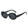 Futuristische schwarze Wellenbrille mit dunkelgrauen Gläsern im minimalistischen Design - Schwarzer Rahmen Graue Linsen Schwarze Bügel