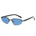 Lunettes de soleil hexagonales modernes avec monture noire et verres bleu foncé - Monture noire verres bleu foncé