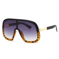 Occhiali da sole oversize a maschera con lenti sfumate viola e montatura tartarugata - Montatura Spliced Nero e Tartarugata Lenti Grigie