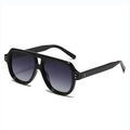 Lunettes de soleil aviateur avec monture noire épaisse et verres dégradés gris en vue de 45 degrés - Standard / Monture Noir Brillant Double Verre Gris