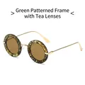 Gafas de sol ovales retro con montura de serpiente verde y lentes tintadas de té - Montura con Patrón Verde Mate Lente Té