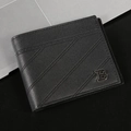 Portefeuille classique en cuir noir pour homme avec lignes matelassées et logo B argenté - Noir