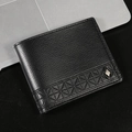 Herren-Bifold-Geldbörse aus schwarzem Leder mit Litschi-Struktur und Metall-Logo - Schwarz