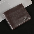 Dunkelbraune Herren-Brieftasche aus genarbtem Leder mit stilvollem Metall-Logo - Kaffeebraun