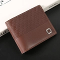 Portefeuille classique marron foncé pour homme avec grain galet et textures tressées élégantes - Marron