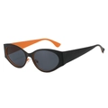Gafas de sol ovaladas ojo de gato con montura negra y naranja y cristales grises - Montura Negra Lentes Gris Negro