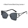 Gafas de sol negras de polígono con alas de mariposa, pedrería y lentes grises - Montura Negra Lentes Gris Negro
