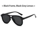 Gafas de sol de aviador extragrandes con montura negra y lentes de color gris oscuro - Régulier / Montura Negra Lentes Gris Negro
