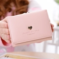 Damen-Dreifach-Portemonnaie aus rosa Leder mit litschi-Maserung und Herz-Schnalle - Rosa