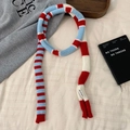 Gestreepte gebreide sjaal in rood, wit en blauw kleurblokdesign met geweven studio-label - Rood-blauwe Strepen
