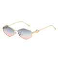 Lunettes de soleil hexagonales, monture dorée et verres dégradés bleu et rose - Standard / Régulier (TVA 13 % incluse) monture dorée avec verres gris rose