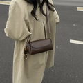 Dark brown retro PU leather crossbody bag with purple geometric wide shoulder strap - Coffee (With Charm)
