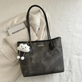 Sac cabas rétro gris foncé avec poignées en cuir noir et charm peluche nuage blanc - Noir (Avec Pendentif Nuage)
