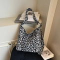 Leopard print canvas tote bag with black and white pattern for casual daily commuting - White