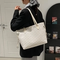 Große Vintage Monogramm Tragetasche für Damen in Beige mit Leder-Kordelzug Details - Weiß