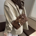 Leopard print velvet tote bag with brown leather trim and beaded tassel charm accessory - With Pendant / Leopard Print