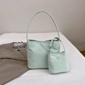 Minzgrünes Nylon-Taschenset mit Stickerei und rundem Griff für Damen im Set-Angebot - Schultertaschen-Set / Blau