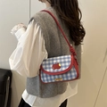 Borsa a tracolla a quadretti bianchi e blu con motivo mela rossa e spalline sottili - Borsa sottobraccio rossa
