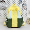 Mochila de nailon con bloques de colores contrastados en amarillo y azul con bolsillos - Grande / Amarillo