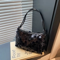 Elegante borsa a spalla con paillettes nere e texture riflettente per donna - Nero