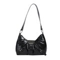 Schwarze glänzende Hobo-Schultertasche aus Leder mit Silberschnalle im Vintage-Biker-Stil - Schwarz