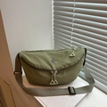 Bolso bandolera ligero de nailon verde salvia con correa ajustable para el hombro - Verde