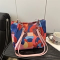 Waterproof nylon tote bag with colorful geometric circles and metal chain strap - Pink