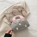 Silberne Muscheltasche mit rosa Griff und barocken Perlenanhängern Dekor - Rosa
