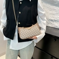 Sac bandoulière vintage à monogramme en similicuir beige et marron avec fermoir doré - Kaki