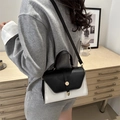 Petit sac à bandoulière carré noir et blanc élégant avec boucle dorée pour femme - Noir