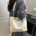 Chic cream white pleated tote bag with silver metal bow and chain shoulder strap - Off White