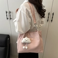 Sac fourre-tout rose en velours côtelé avec charm nuage en peluche et bandoulière - Rose Avec Pendentif Nuage