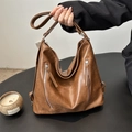Brown vintage large tote bag in soft leather with double zipper pockets and wide strap - Brown