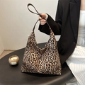Vintage Hobo-Tasche mit Leopardenmuster, großem Fassungsvermögen und modernem Stil - Braun