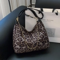Retro hobo tas met luipaardprint, gouden ketting en zwart leren handvat voor dames - Groot / Bruin