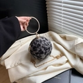Sac boule à motif léopard avec poignée anneau en strass et bandoulière dorée - Taille unique / Noir