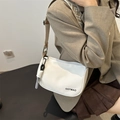 Weiße wasserdichte Oxford-Tasche mit einem bunten gewebten breiten Schultergurt - Weiß & Khaki (Ohne Anhänger)