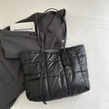 Große schwarze gesteppte Tragetasche aus Nylon mit Karomuster für den täglichen Arbeitsweg - Schwarz